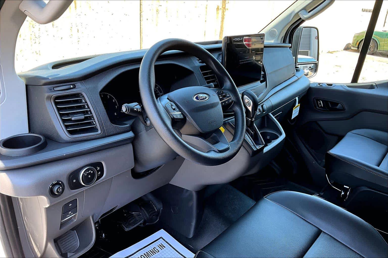 Used 2025 Ford Transit 250 Low Roof AWD w/ Fleet Safety Package image 18