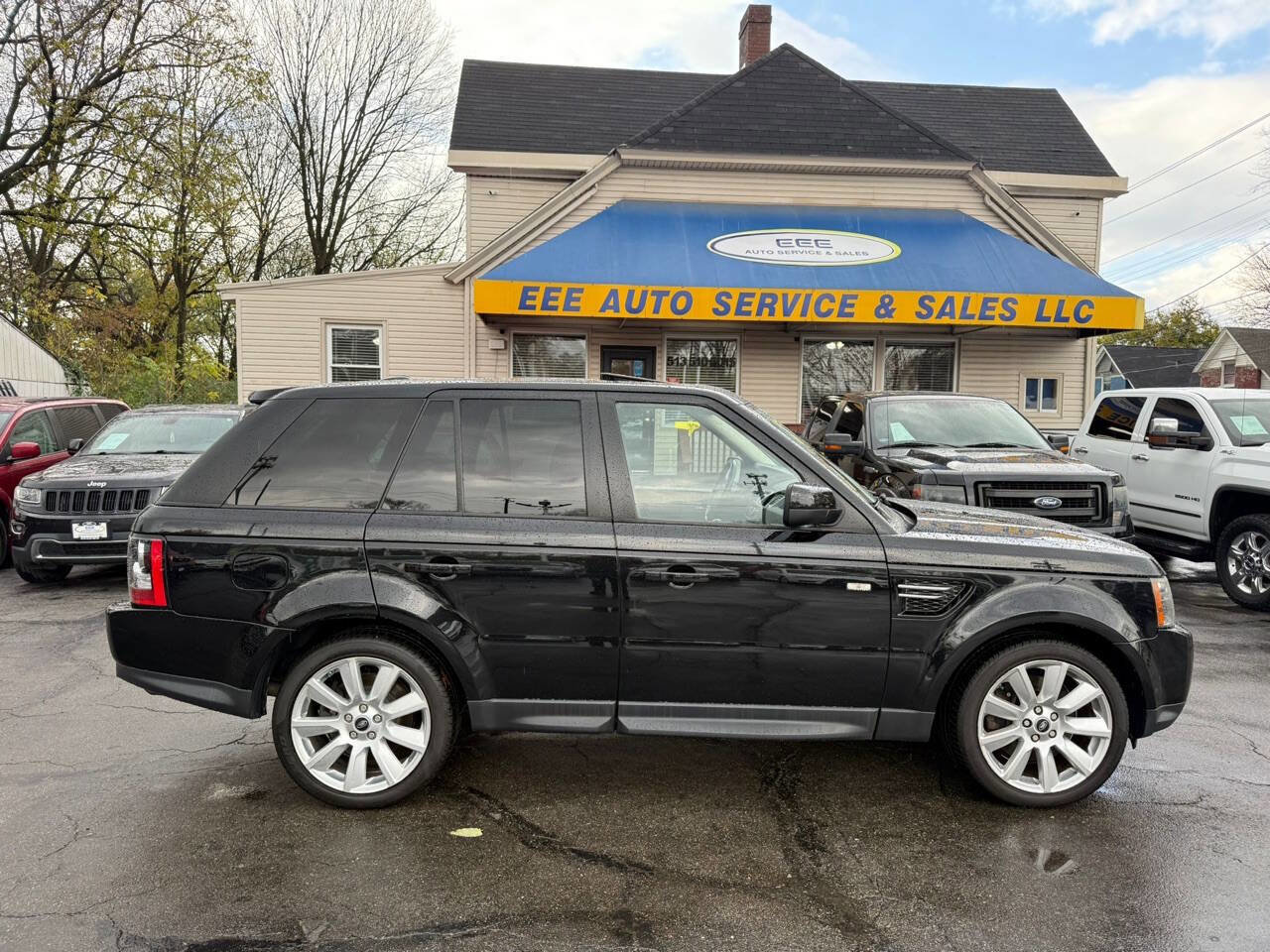 Used 2013 Land Rover Range Rover Sport HSE w/ HSE Silver Pkg image 1