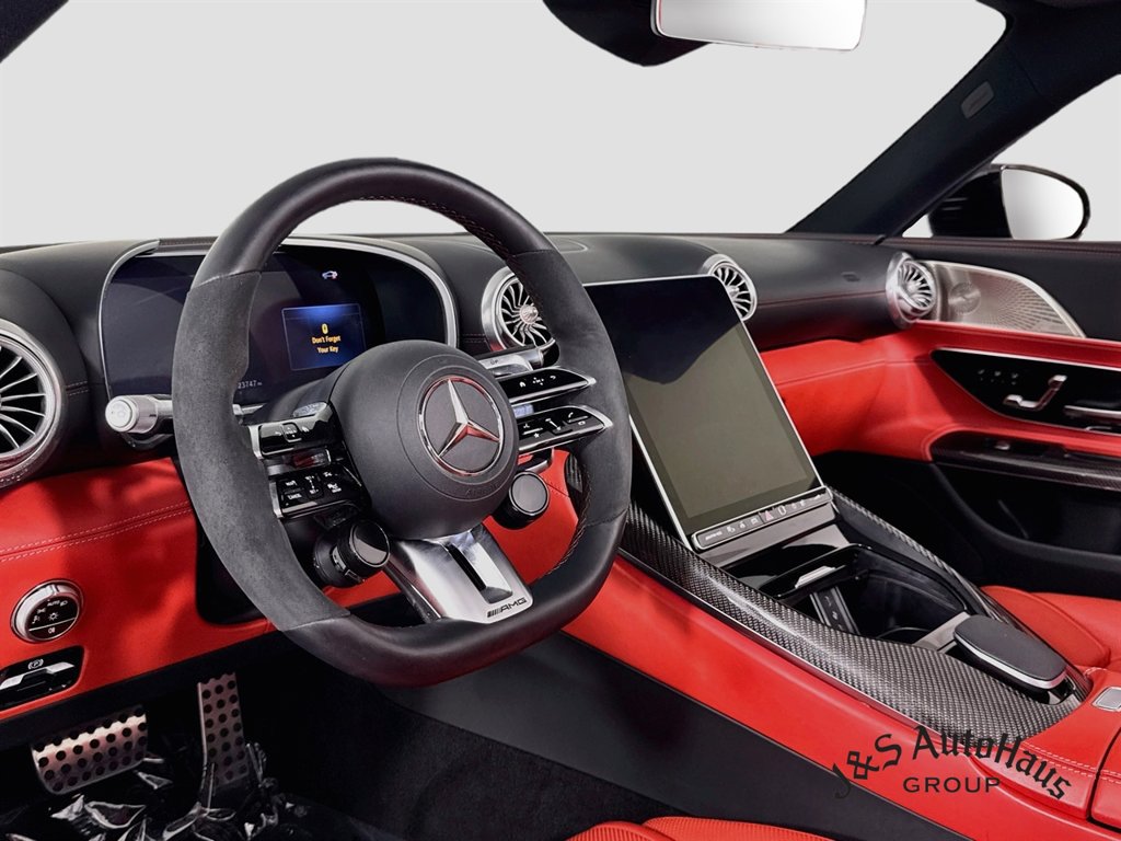 Used 2022 Mercedes-Benz SL 55 AMG 4MATIC w/ Driver Assistance Package image 9