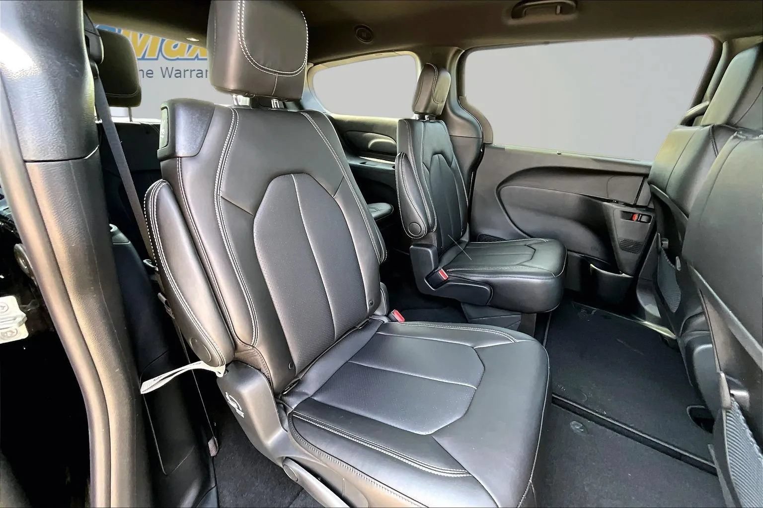 New 2026 Chrysler Voyager LX FWD image 9
