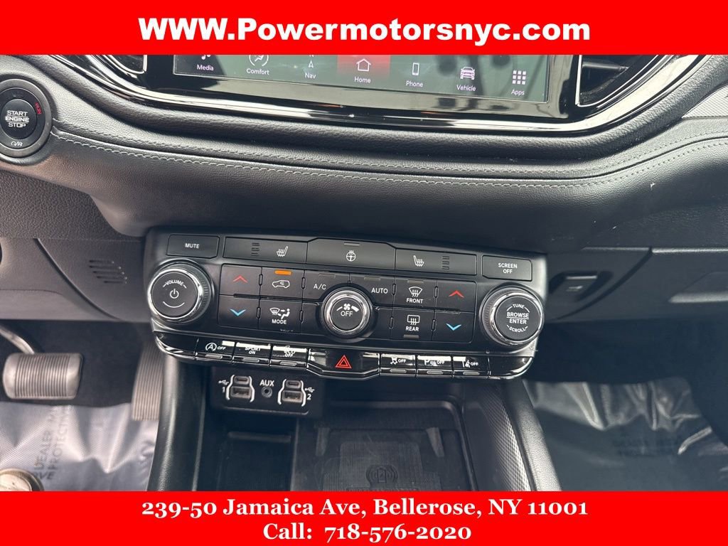 Used 2022 Dodge Durango GT image 39