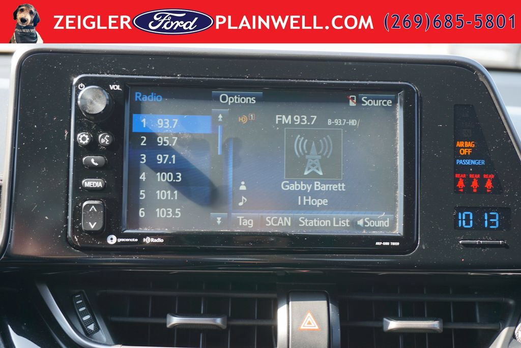 Used 2018 Toyota C-HR XLE FWD image 19