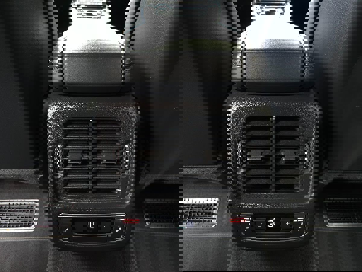 Used 2022 Audi RS e-tron GT w/ Carbon Performance Package image 17