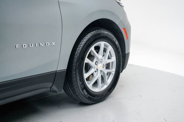Used 2024 Chevrolet Equinox LT FWD image 11