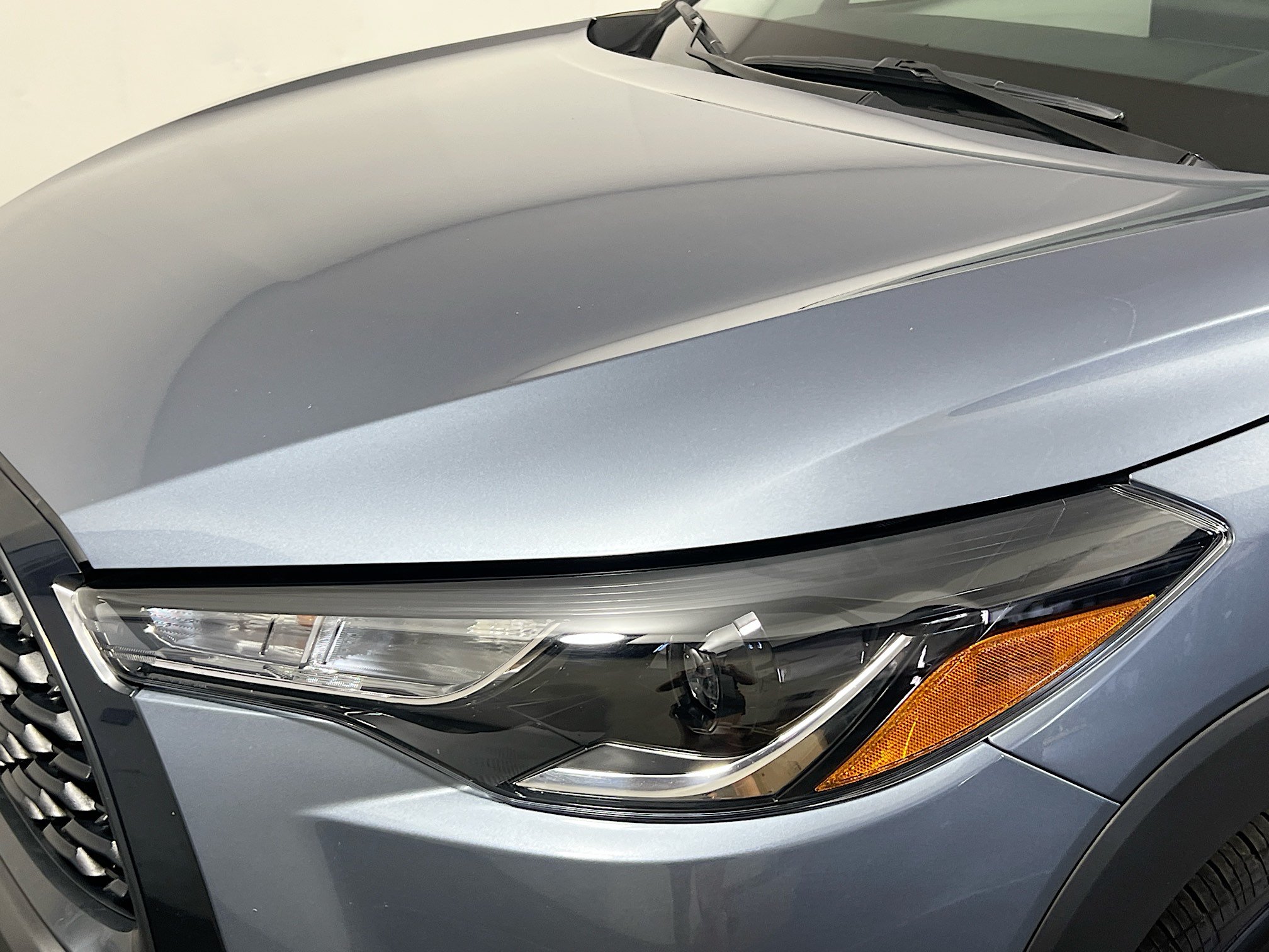 Used 2025 Toyota Corolla Cross L FWD image 11