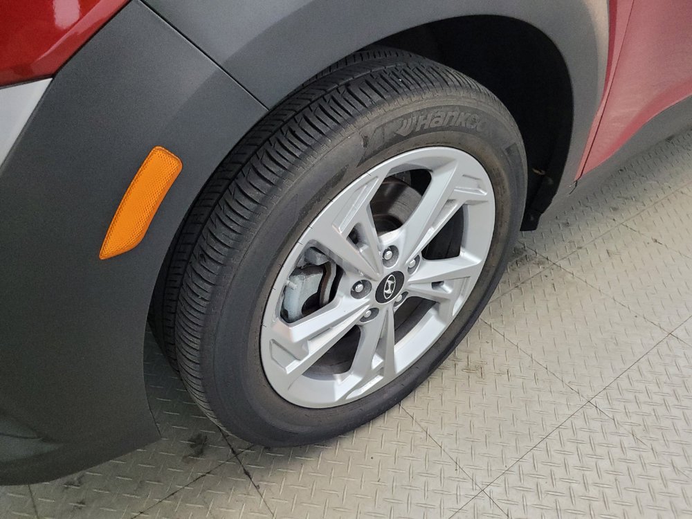 Used 2023 Hyundai Kona SEL AWD/4WD image 31