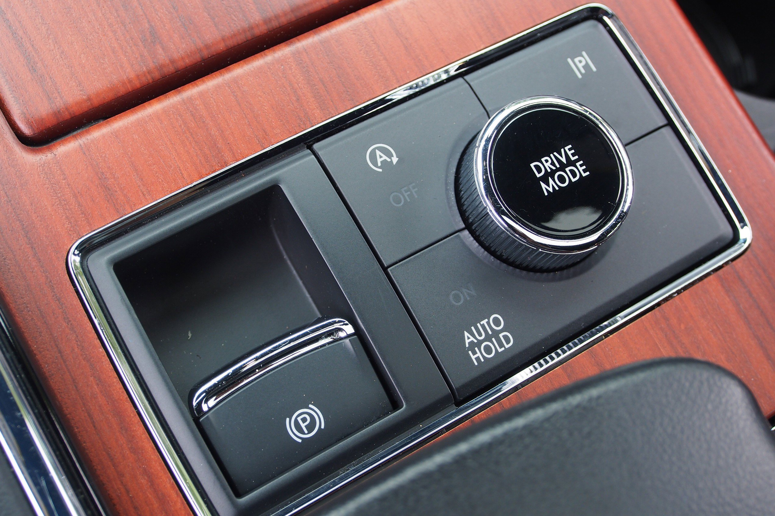 Used 2024 Lincoln Navigator Premiere image 30