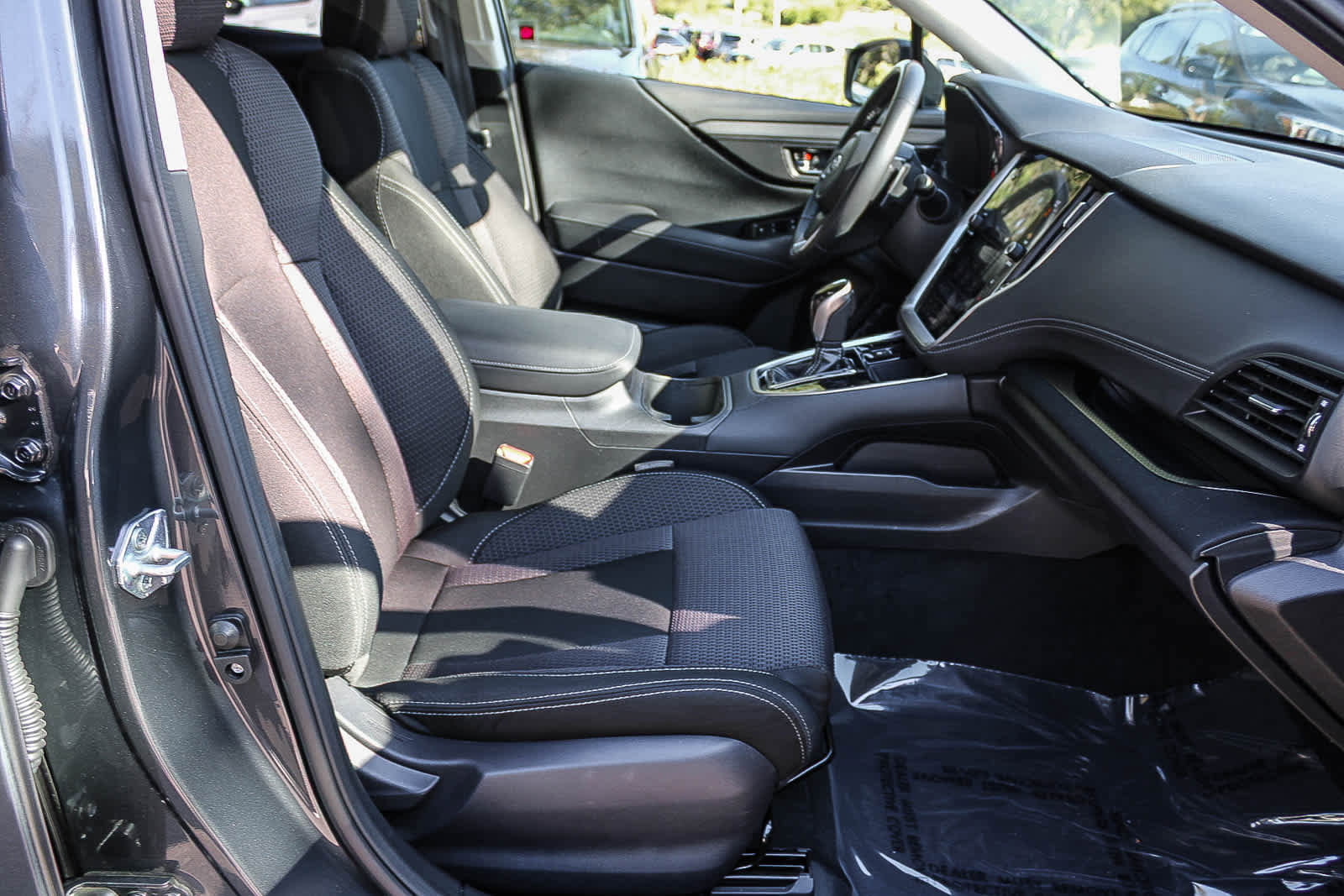 Certified 2023 Subaru Outback Premium AWD/4WD image 16