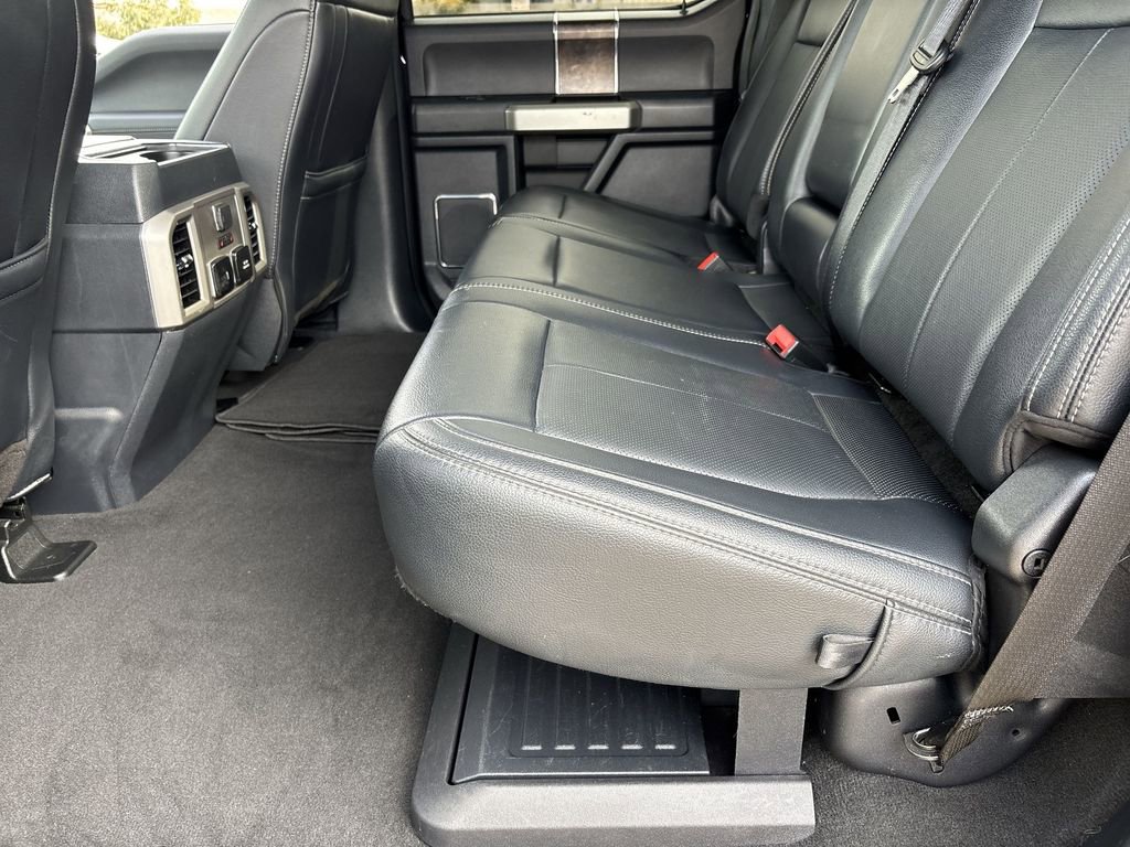 Used 2022 Ford F250 Lariat w/ Black Appearance Package image 25