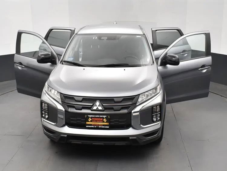 Used 2025 Mitsubishi Outlander Sport LE AWD/4WD image 10