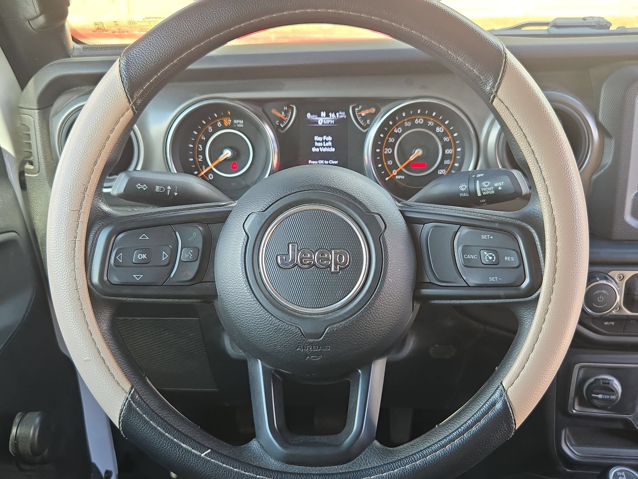 Used 2022 Jeep Wrangler Sport AWD/4WD image 19