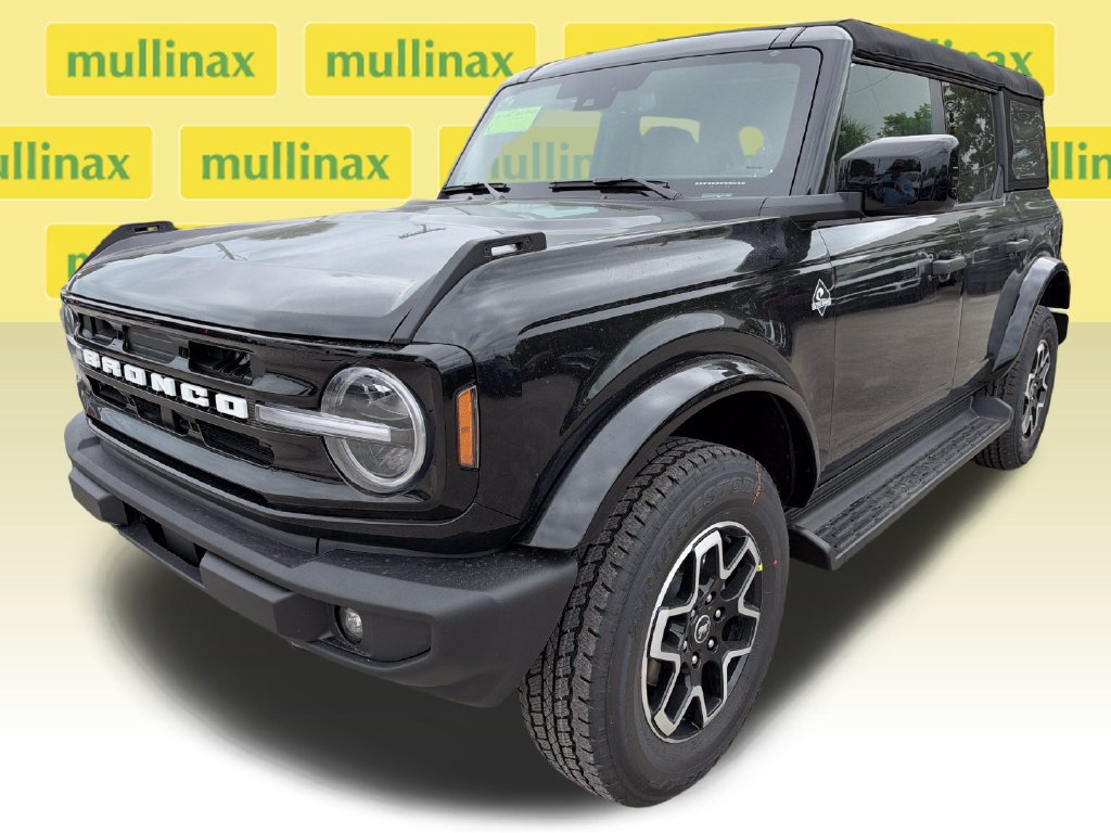 New 2026 Ford Bronco Outer Banks AWD/4WD image 18