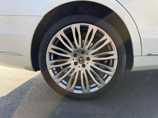 Certified 2019 Mercedes-Benz S 560 4MATIC Sedan image 30