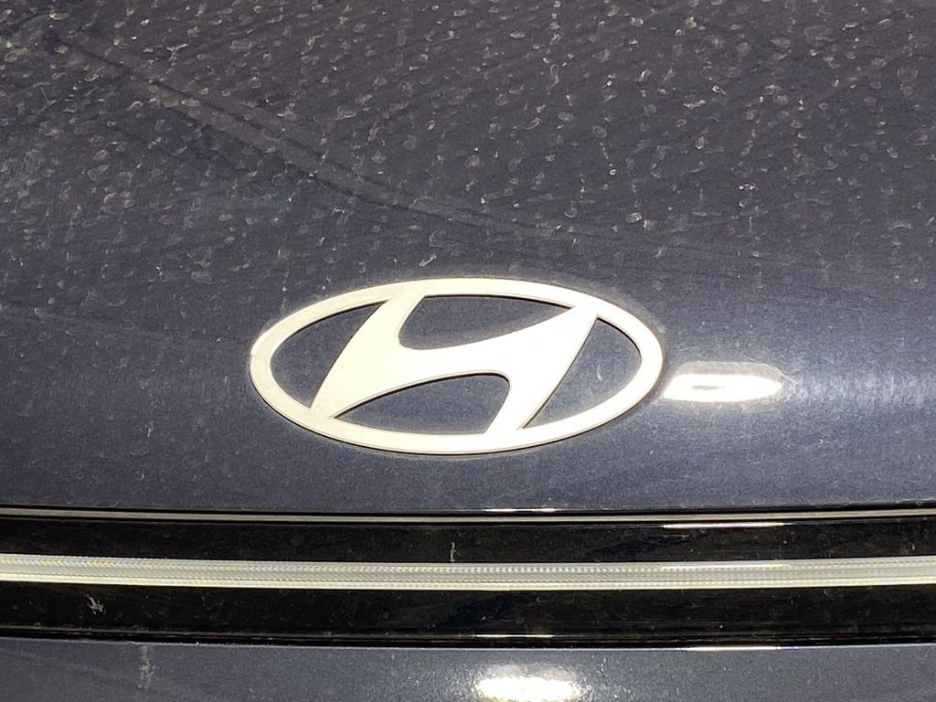 Used 2025 Hyundai Kona SEL image 27