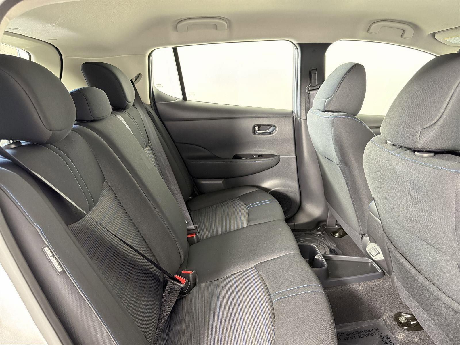 Used 2024 Nissan Leaf SV Plus image 28