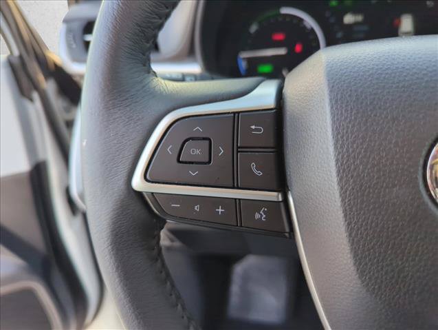 Certified 2025 Toyota Sienna XLE FWD image 16