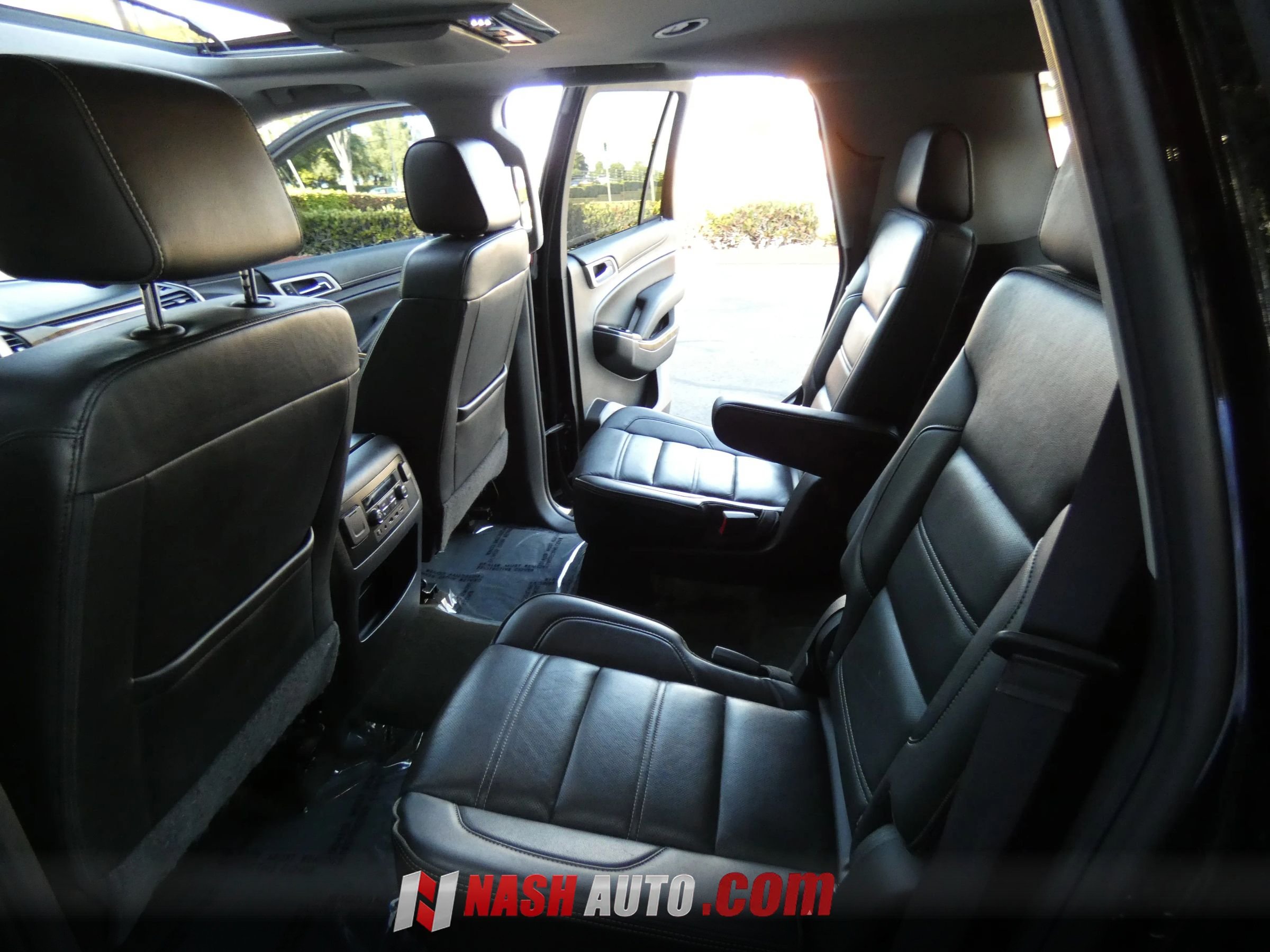 Used 2017 GMC Yukon Denali w/ Open Road Package RWD image 41