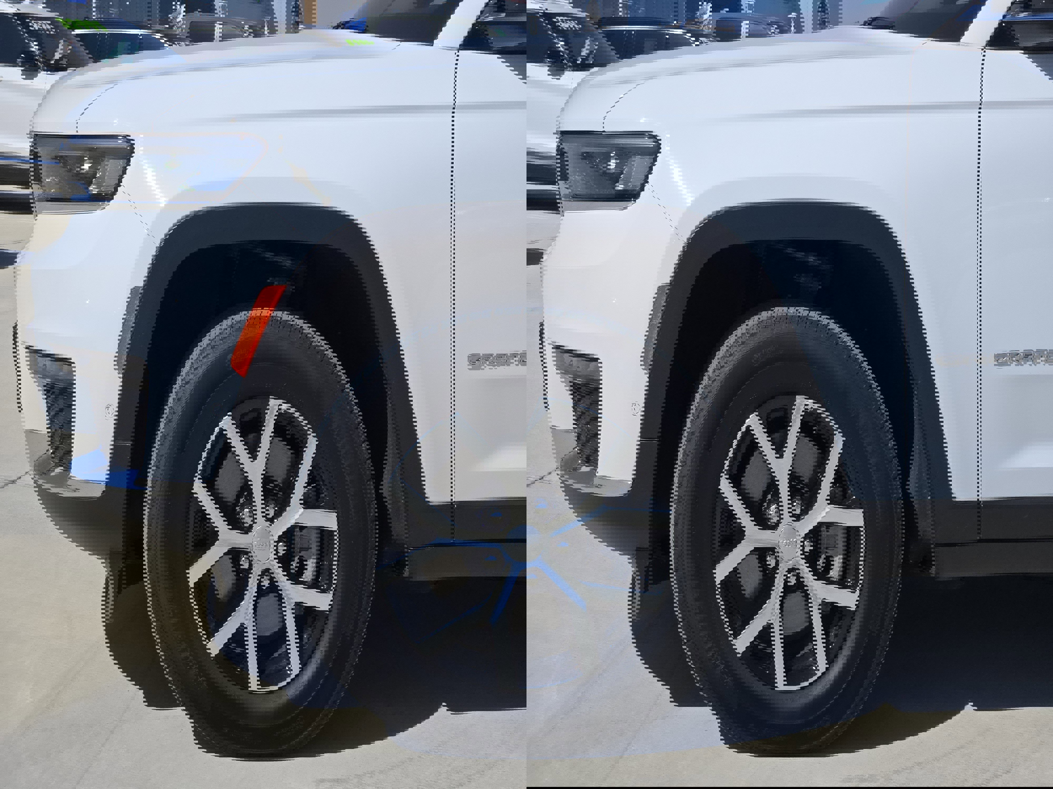 Certified 2024 Jeep Grand Cherokee L Limited w/ Luxury Tech Group II image 8