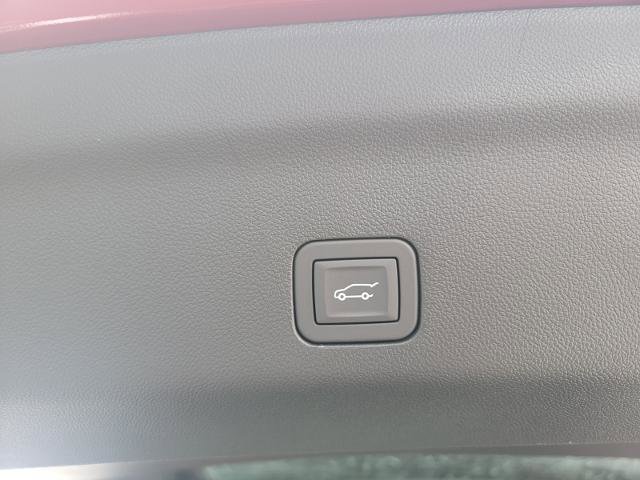 New 2026 Chevrolet Tahoe High Country image 18