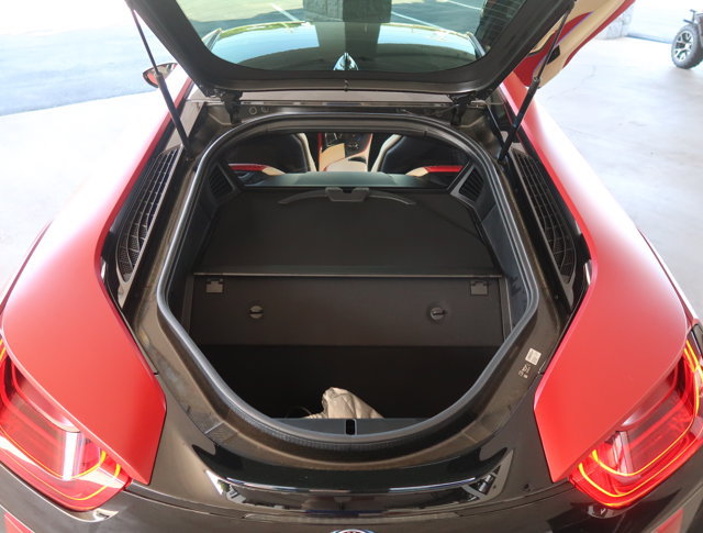 Used 2017 BMW i8 AWD/4WD image 35