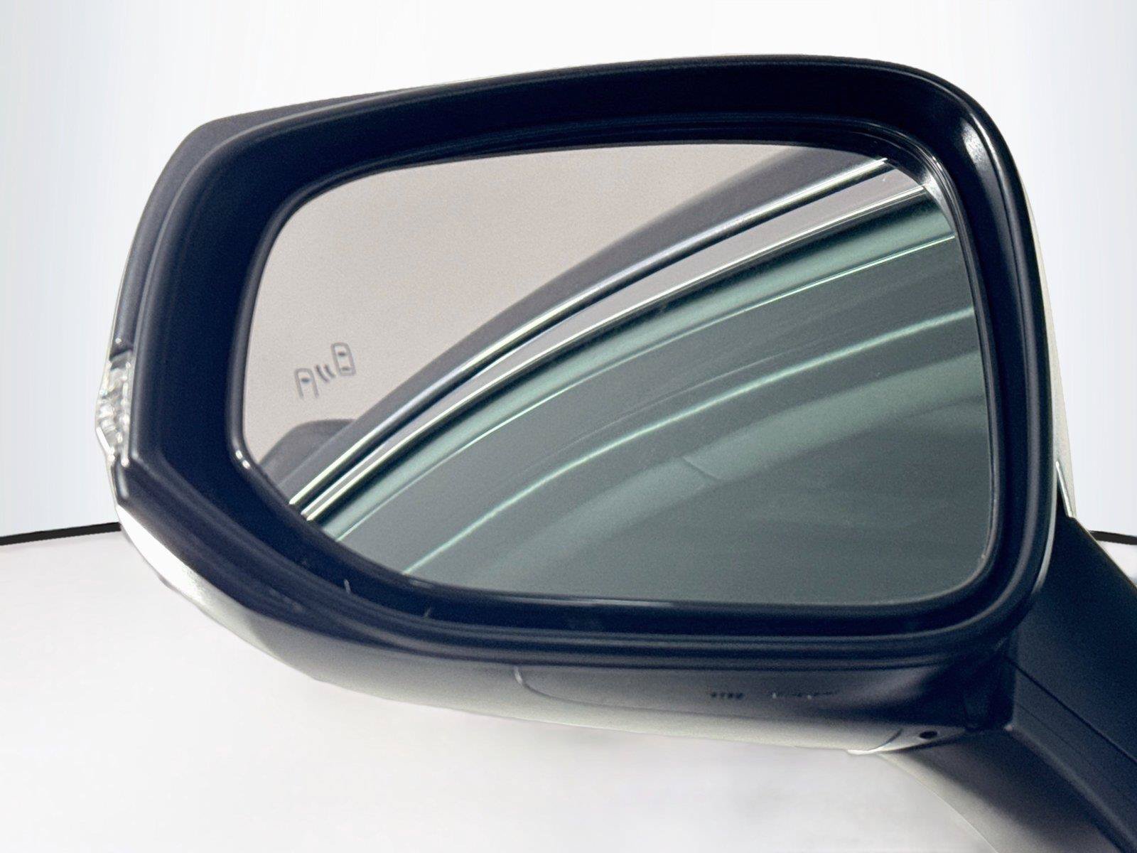 Certified 2025 Toyota RAV4 XLE FWD image 5