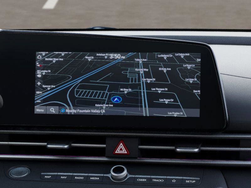 New 2025 Hyundai Elantra SEL image 13