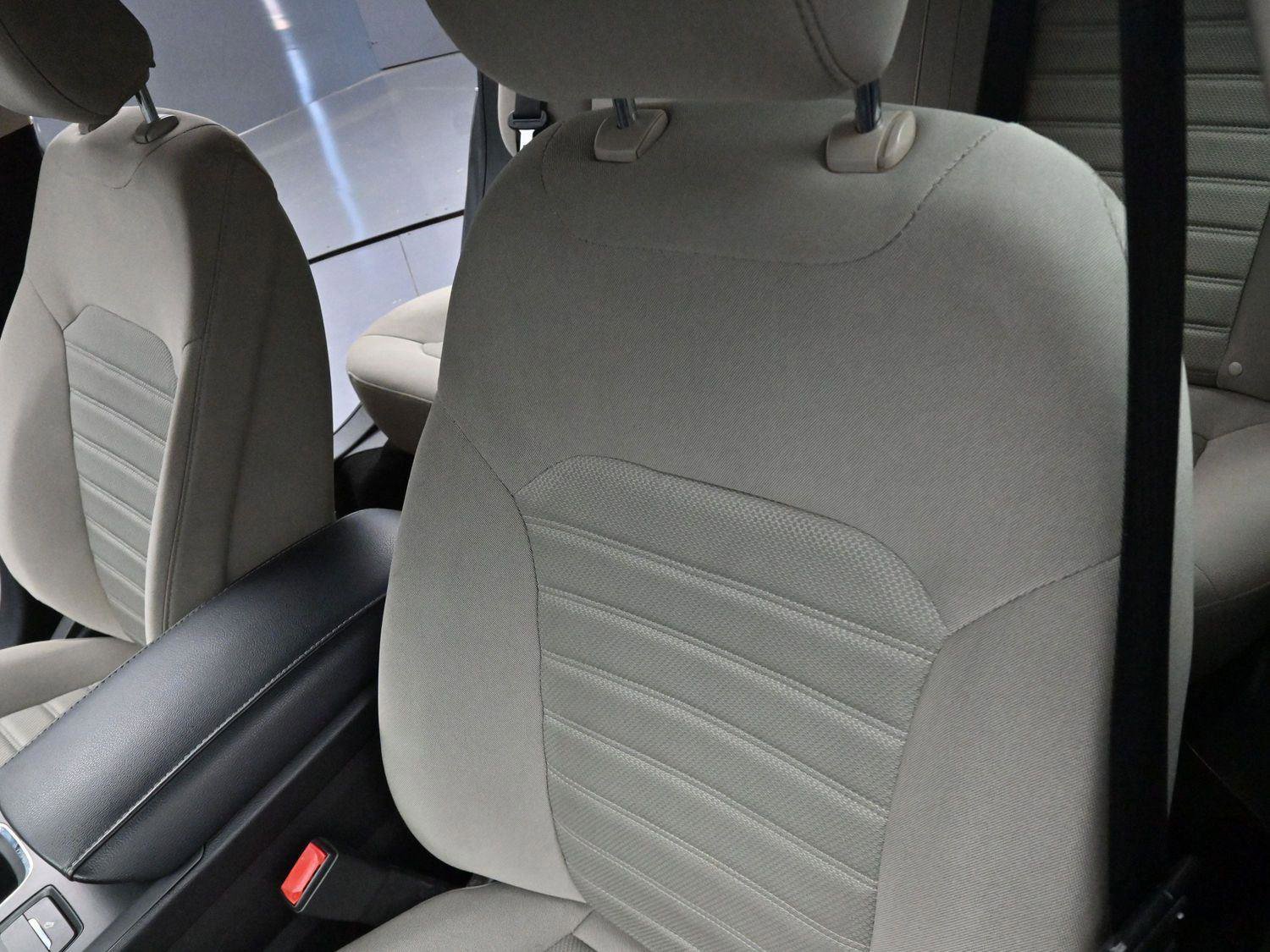 Used 2020 Ford Fusion S FWD image 14