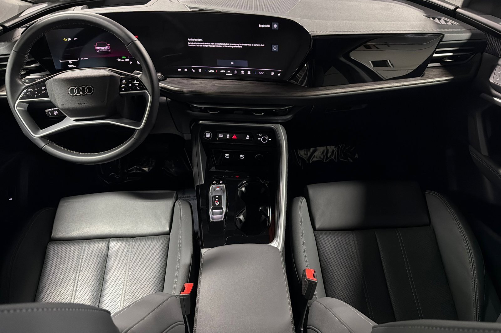 Used 2025 Audi Q5 Premium Plus w/ Premium Plus image 12