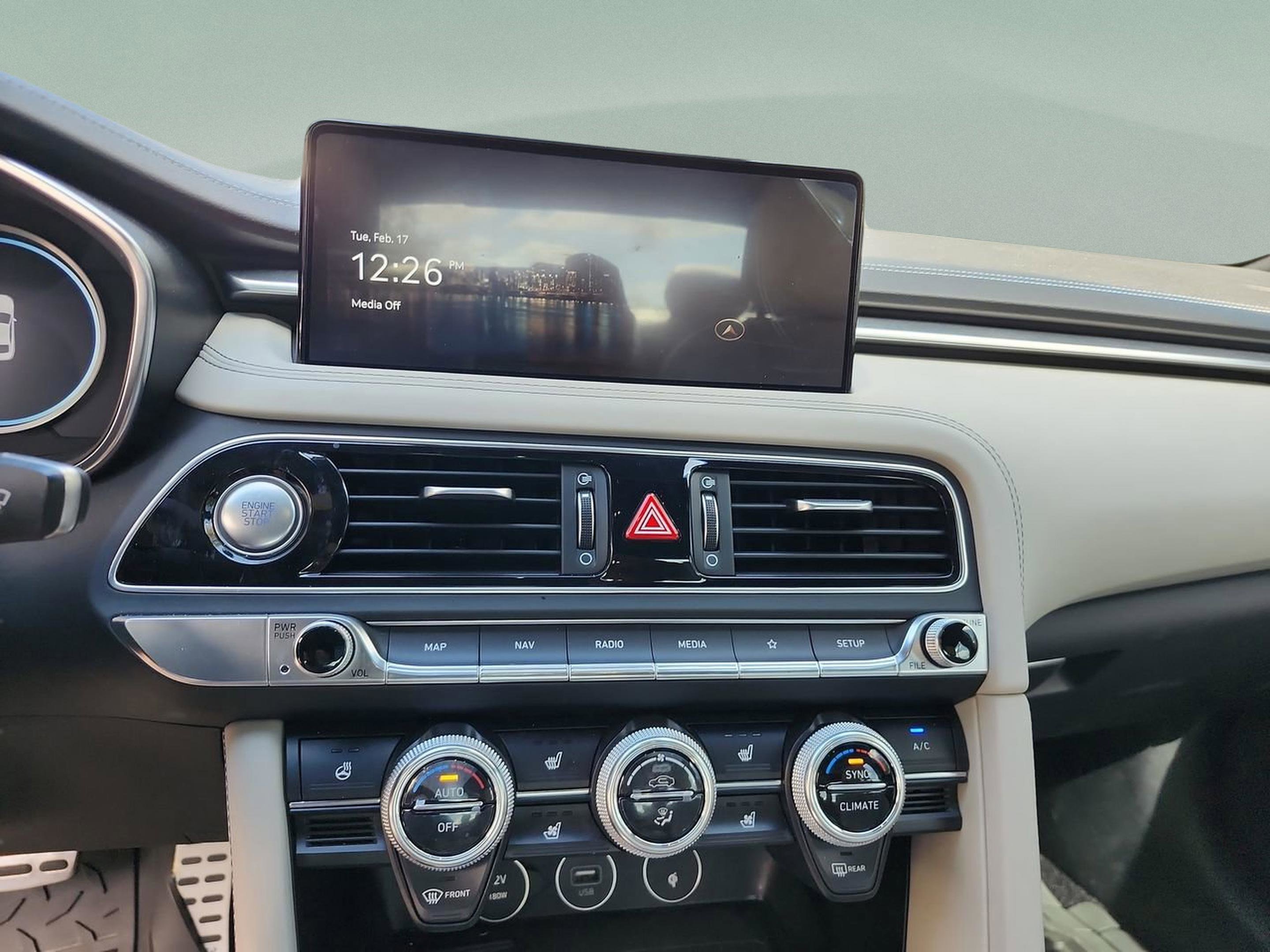 Used 2023 Genesis G70 3.3T w/ Sport Prestige Package image 12