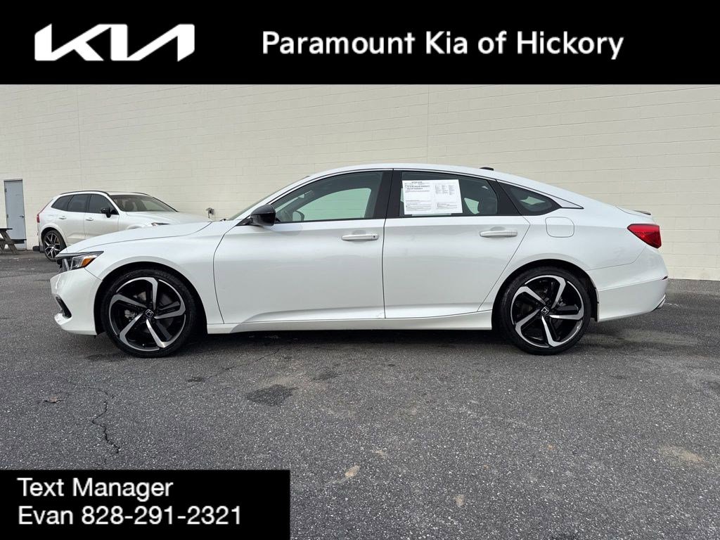 Used 2022 Honda Accord Sport image 4