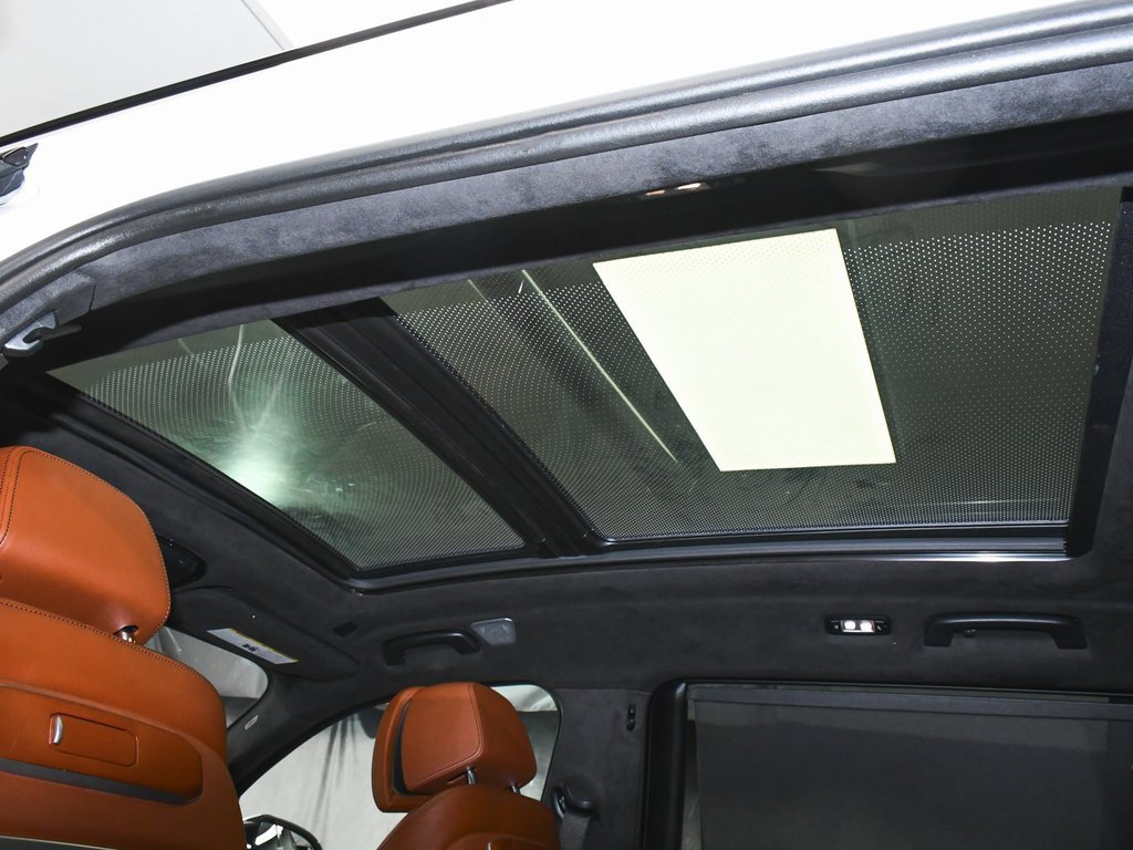 Used 2024 BMW ALPINA XB7 image 71