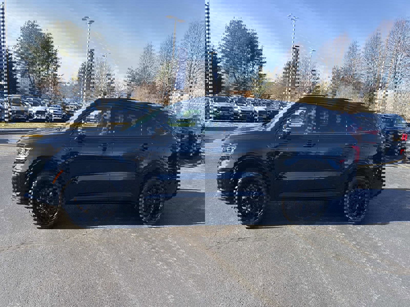 Used 2023 Kia Sorento SX image 2