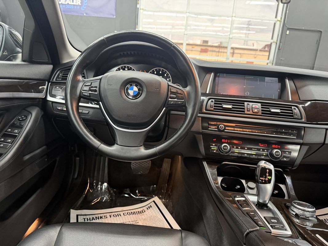 Used 2015 BMW 528i xDrive Sedan AWD/4WD image 38