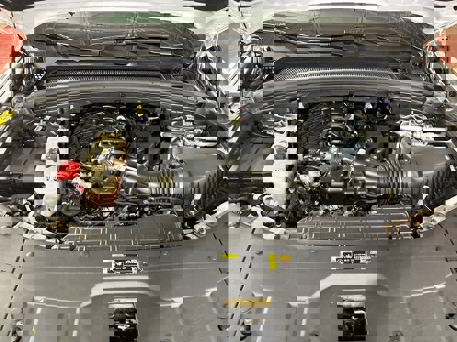 Used 2024 Jeep Grand Cherokee Limited AWD/4WD image 9