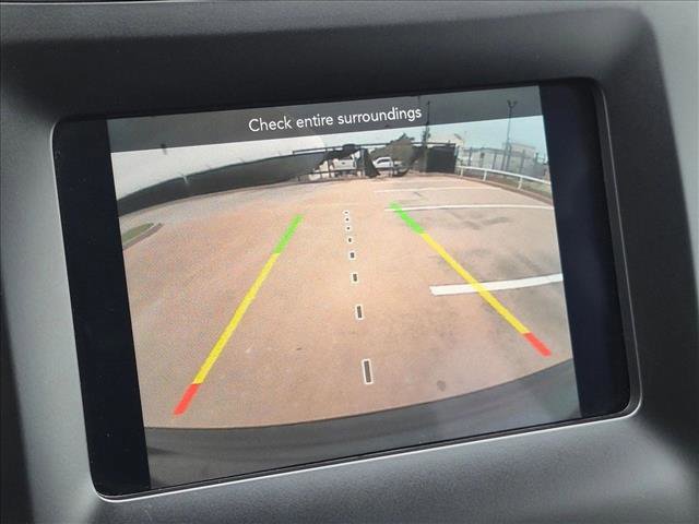 Used 2019 Jeep Cherokee Latitude Plus FWD image 11