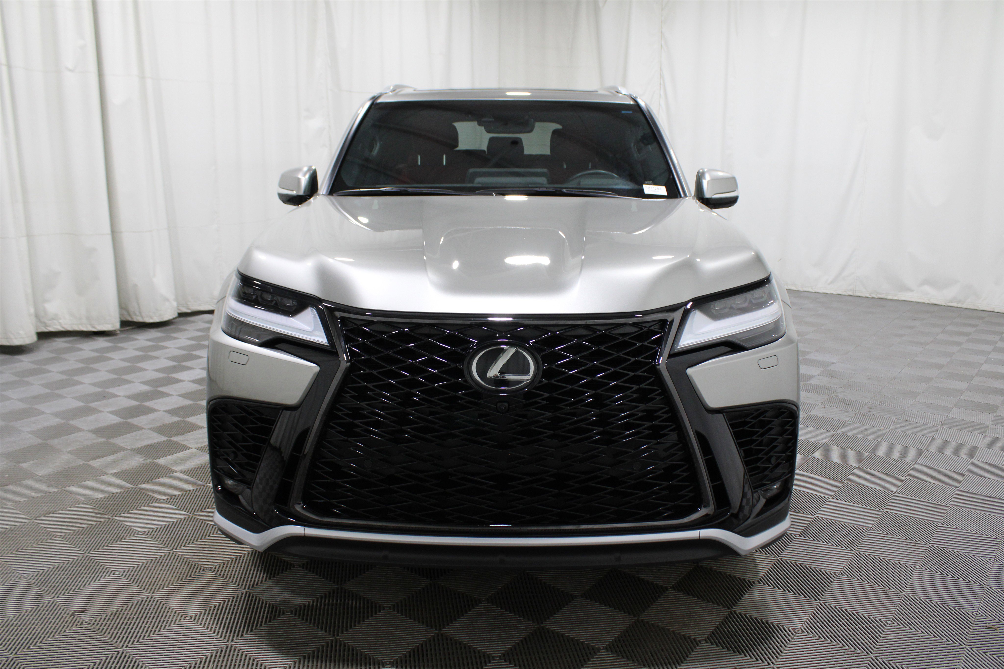 Used 2024 Lexus LX 600 F Sport image 40