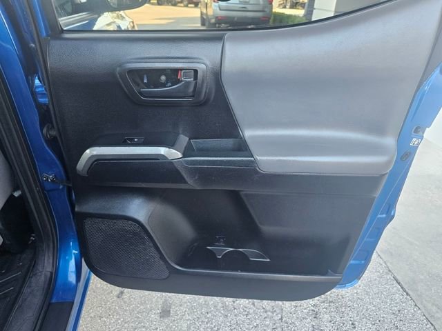 Used 2018 Toyota Tacoma SR5 image 24