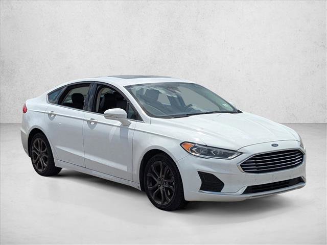 Used 2020 Ford Fusion SEL FWD image 3