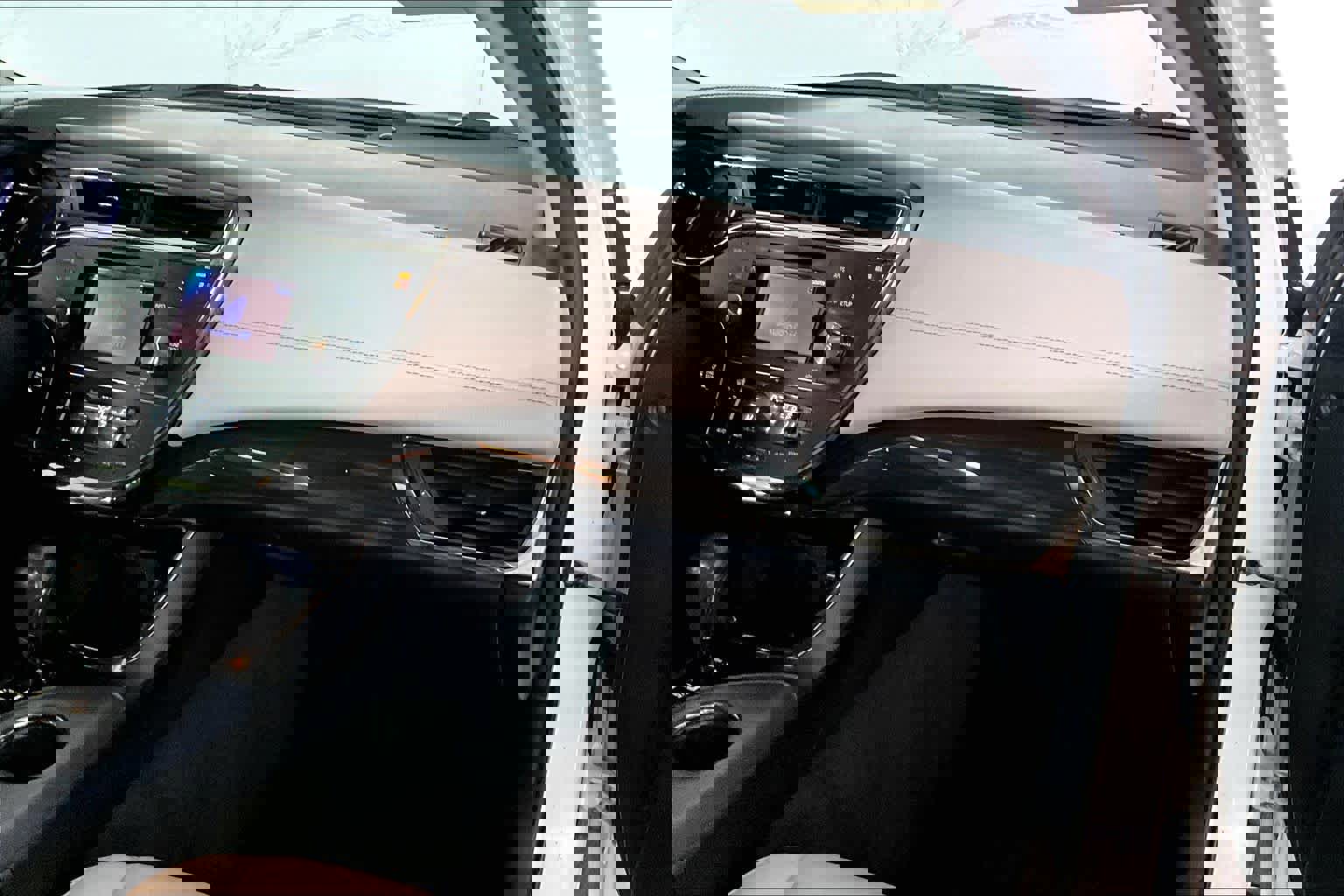 Used 2013 Toyota Avalon XLE Touring image 19