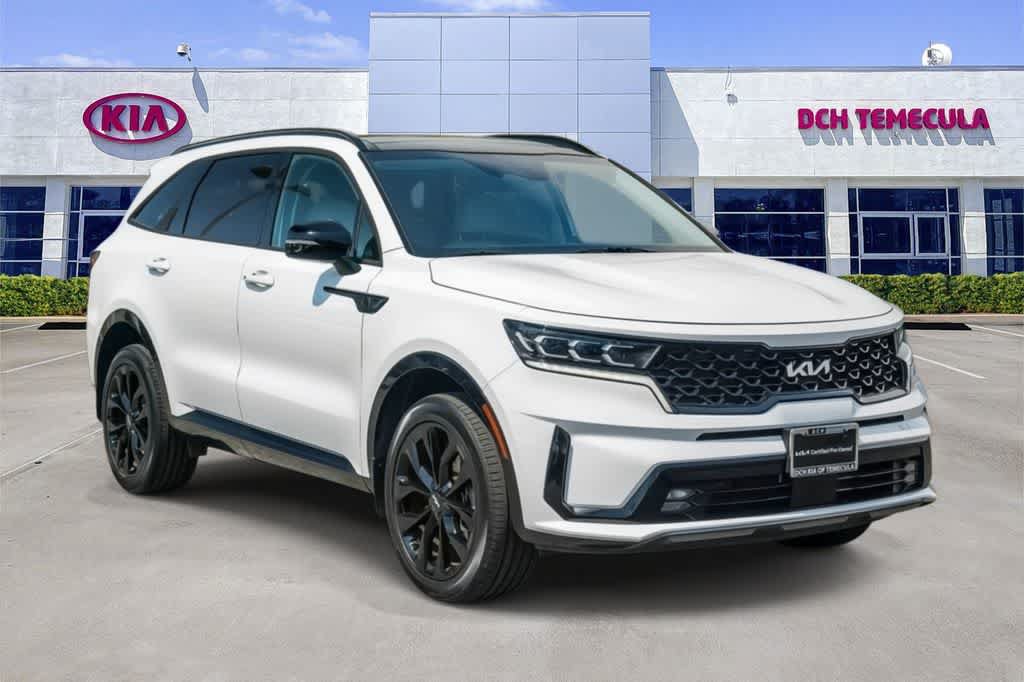 Certified 2023 Kia Sorento SX AWD/4WD image 3