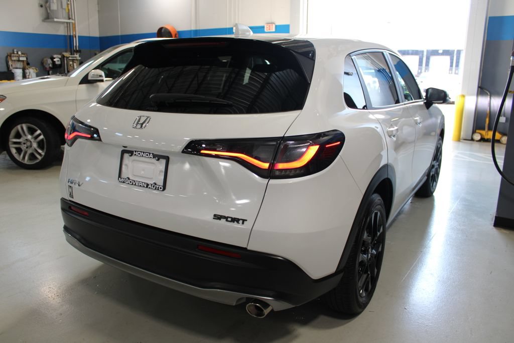 Used 2024 Honda HR-V Sport image 24