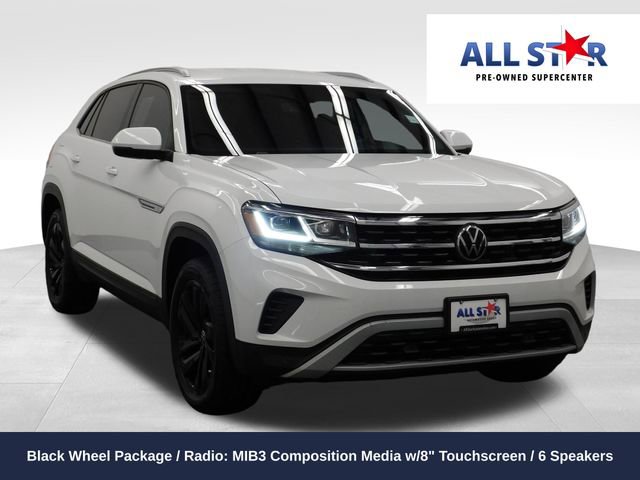 Used 2022 Volkswagen Atlas Cross Sport SE w/ Black Wheel Package