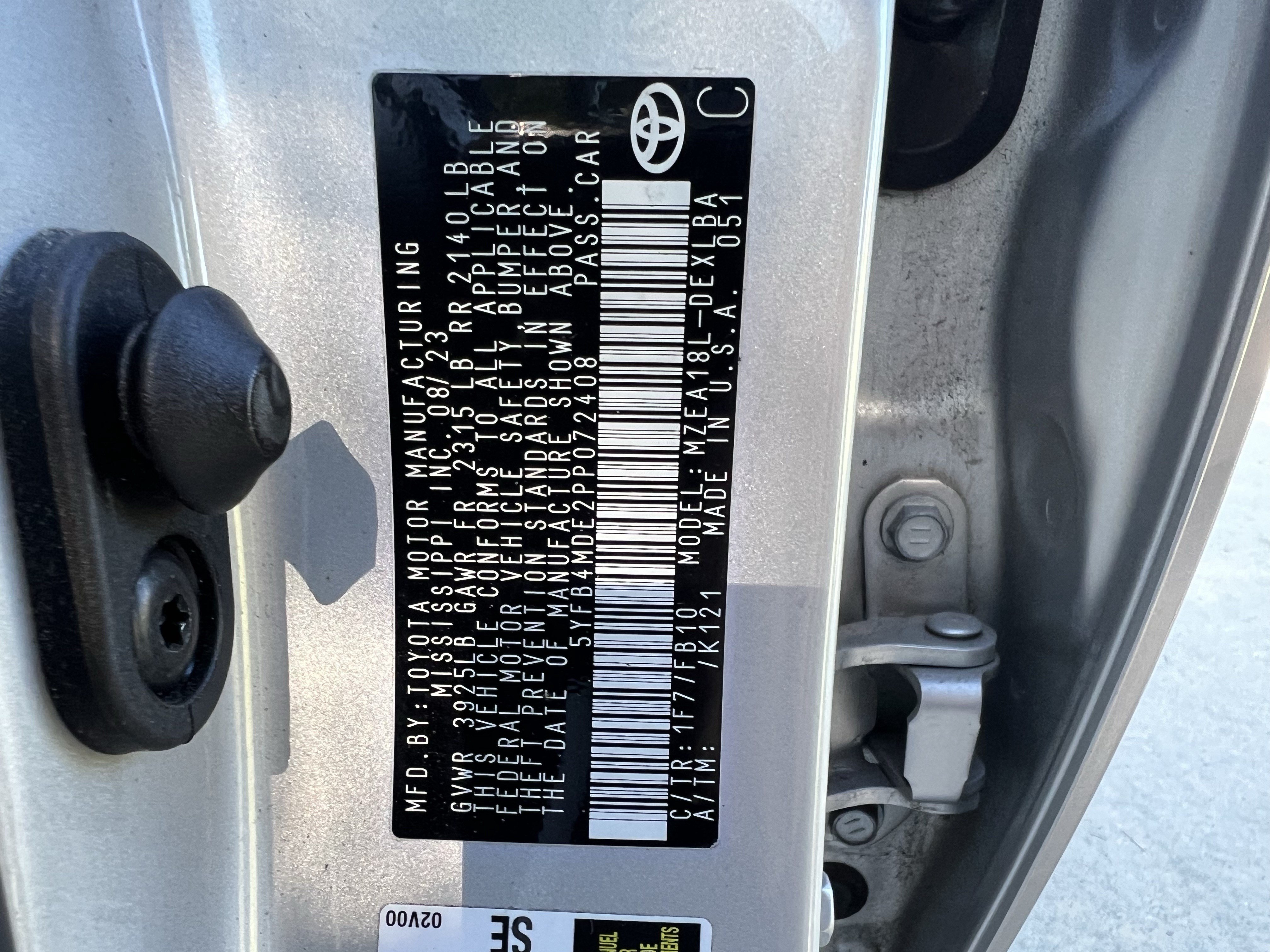 Used 2023 Toyota Corolla LE w/ LE Convenience Package FWD image 37