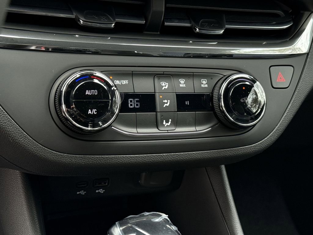 New 2026 Buick Envista Preferred image 20