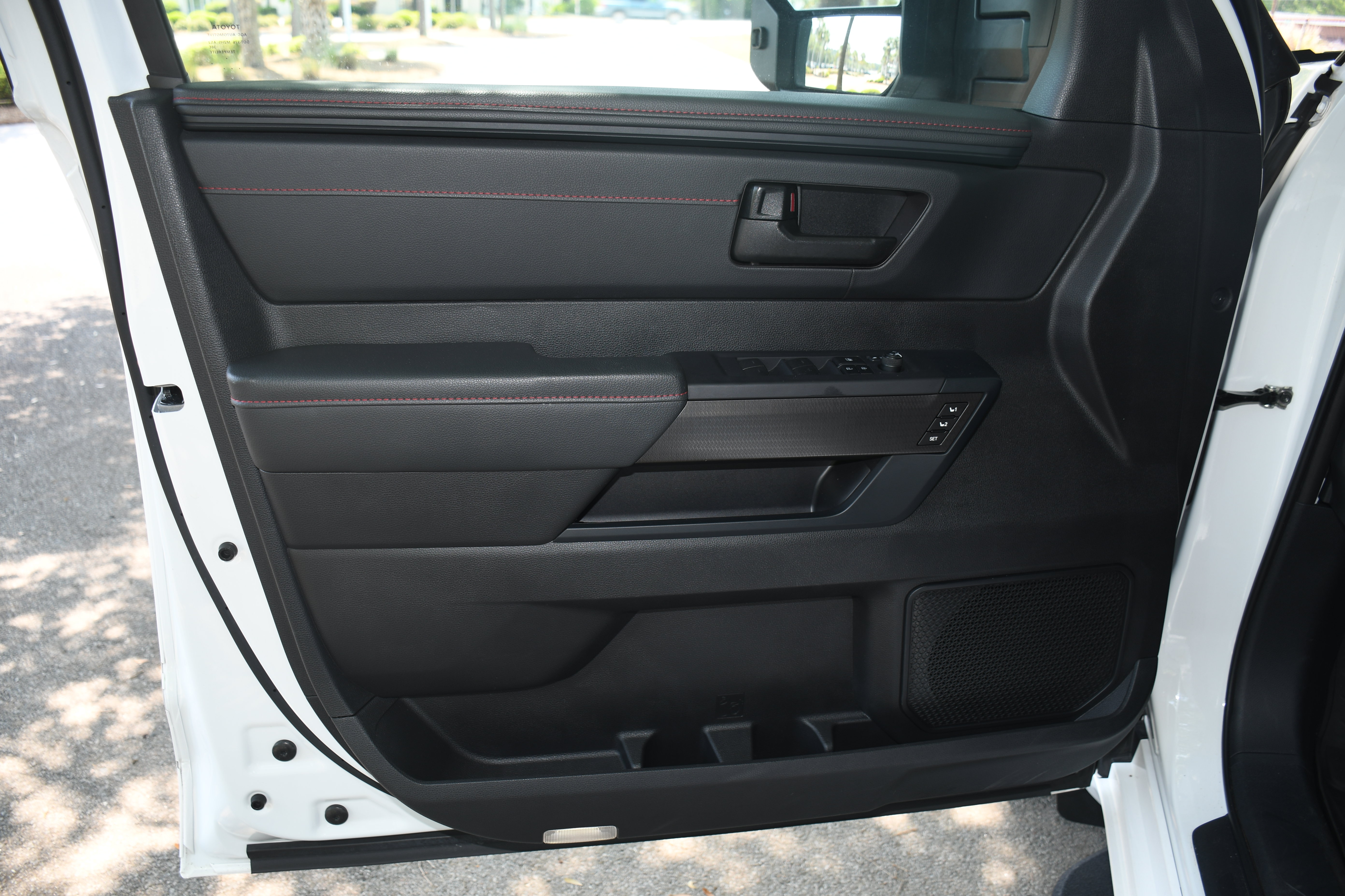 Used 2023 Toyota Sequoia TRD Pro AWD/4WD image 10