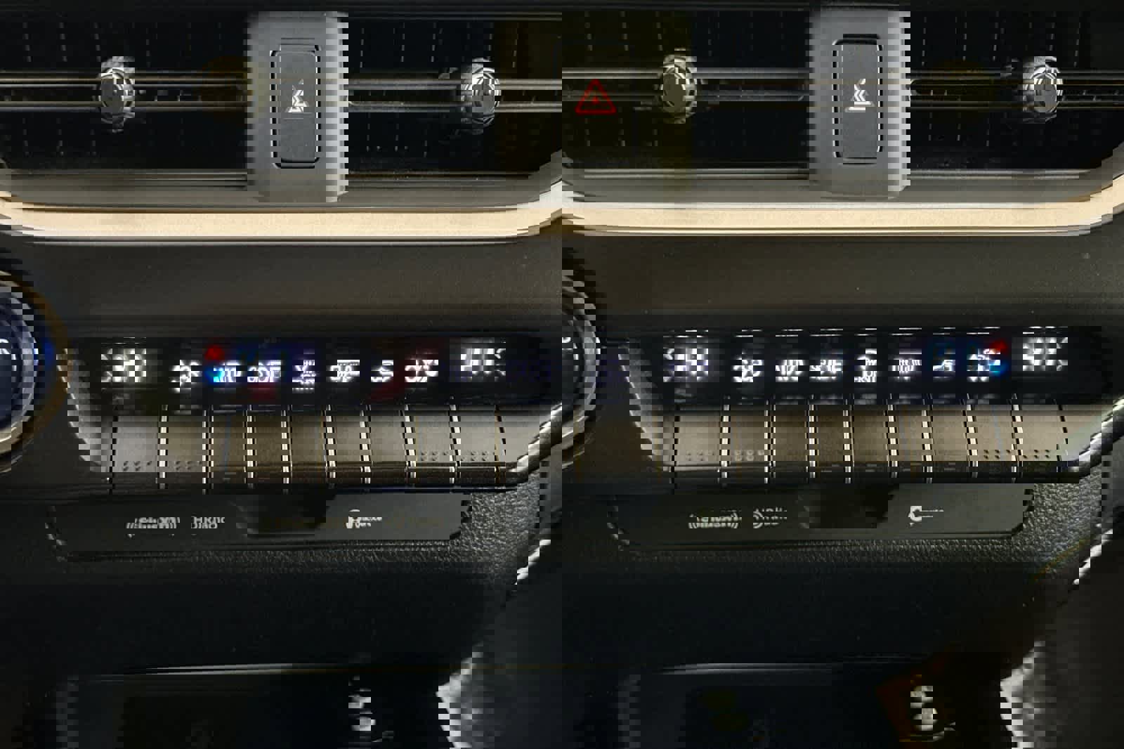 Used 2022 Lexus UX 250h image 20