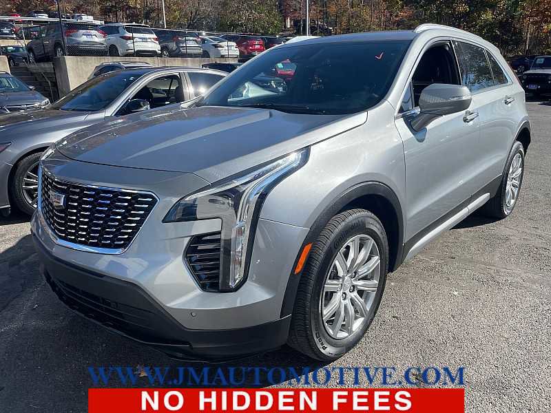 Used 2023 Cadillac XT4 Premium Luxury image 1