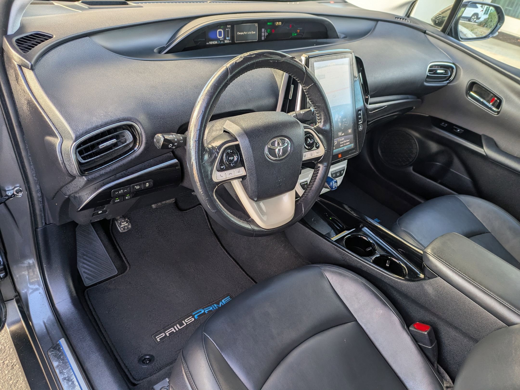 Used 2017 Toyota Prius Prime Plus image 22