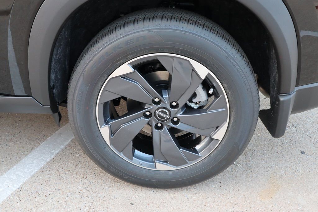 New 2026 Nissan Rogue SV image 9