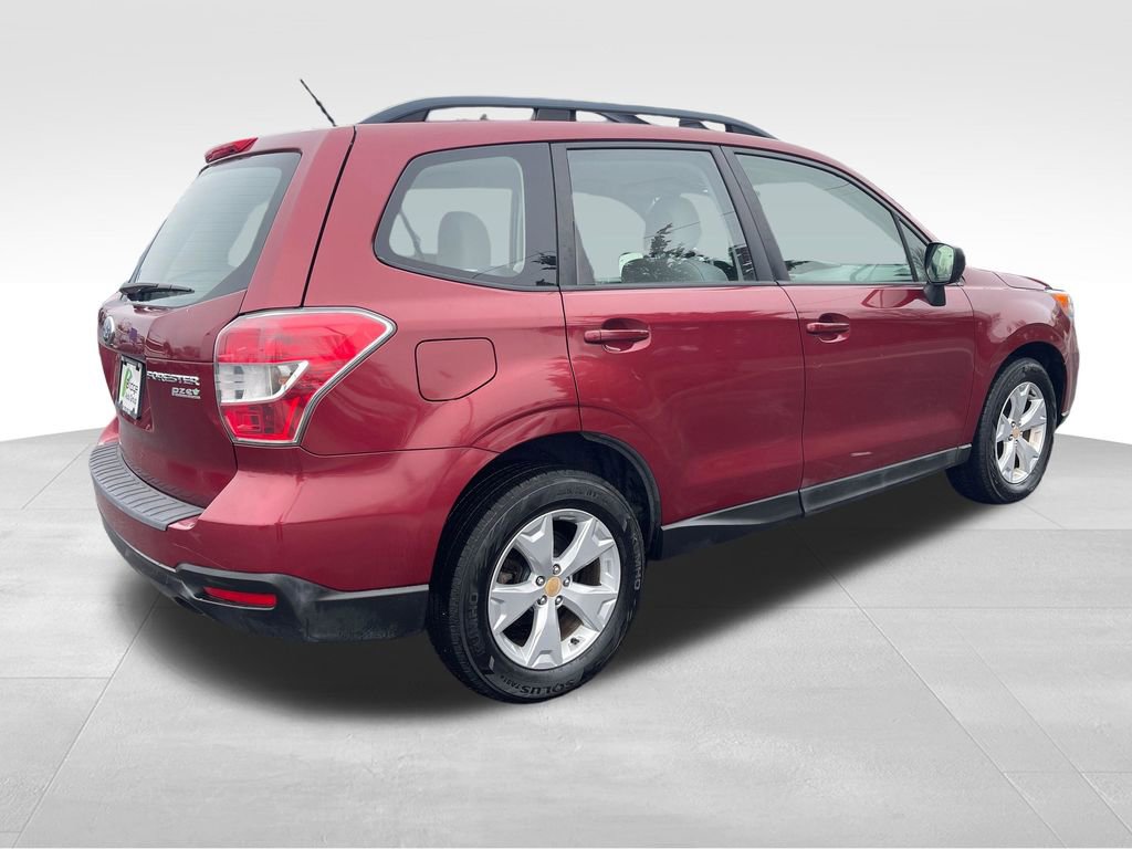 Used 2015 Subaru Forester 2.5i w/ Alloy Wheel Package image 8